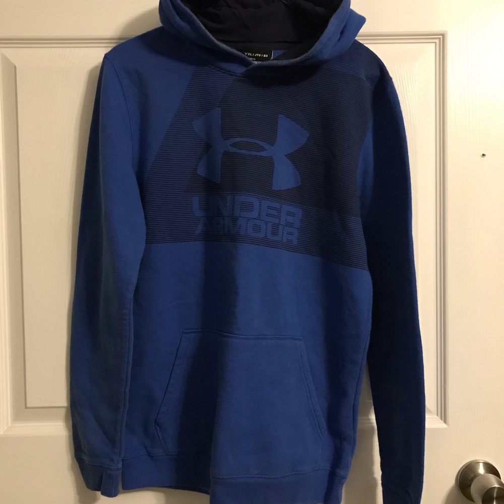 Youth XL Under Armour Hoodie